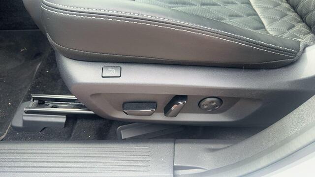 Nissan QASHQAI 1.5 E-POWER TEKNA PLUS I AUTOMAAT I TREKHAAK I BOSE AUDIO I PANORAMADAK