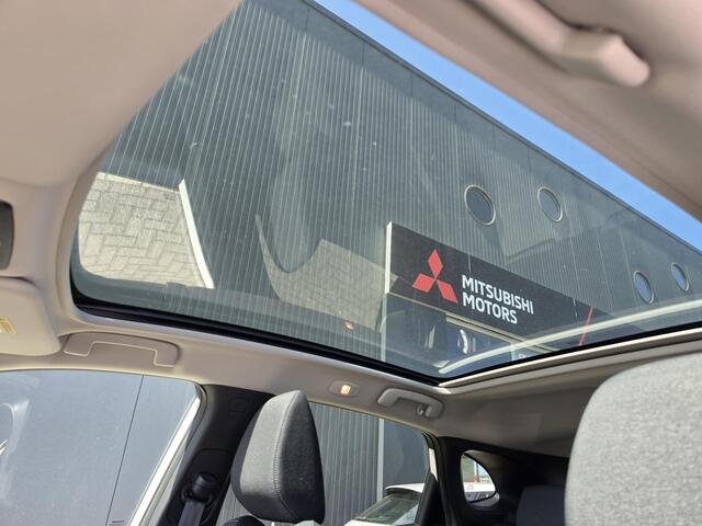 Nissan QASHQAI 1.3 MHEV Xtronic N-Connecta | Navigatie | 360º Camera | Panoramadak |