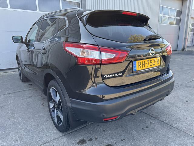 Nissan QASHQAI 1.2 Tekna 17" PANODAK. CAMERA. NAVI. hele luxe uitvoering.