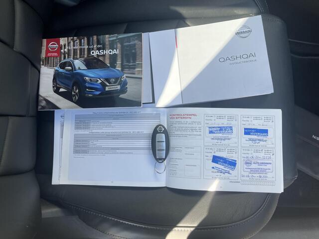 Nissan QASHQAI 1.3 DIG-T Tekna + / Dealeronderhouden / Trekhaak (1.500kg trekgewicht) / Panoramadak / Navigatie / Apple Carplay Android / Leder / Camera 360° / 19" Licht Metalen wielen /