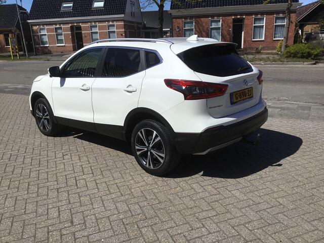 Nissan QASHQAI 1.3 DIG-T 163 DCT N-Connecta+Design Pack