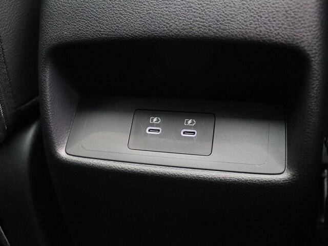 Nissan QASHQAI 1.3 MHEV Xtronic N-Connecta | Panoramadak | Pilot Assist | Elektrische achterklep | Head-up Display | Stoel, stuur en voorruit verwarming | Rondomzicht camera |