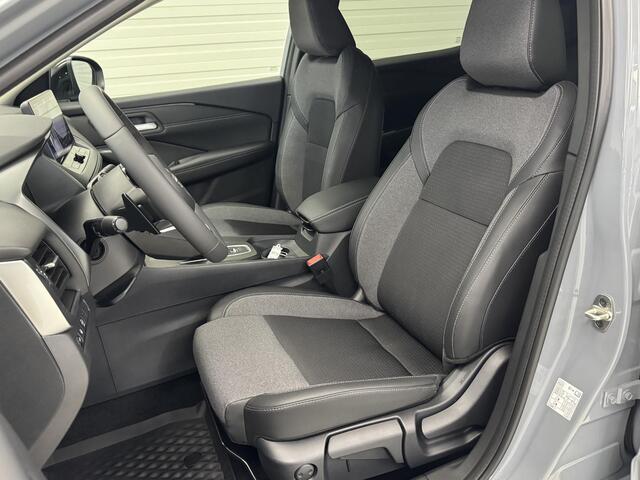 Nissan QASHQAI 1.3 MHEV Xtronic N-Connecta / ¤4.000,- Nissan Voorraadvoordeel / Nieuw uit Voorraad Leverbaar / Google Maps Navigatie / 360 Graden Camera / Stoel- en Stuurverwarming / Verwarmde Voorruit / Adaptive Cruise Control /