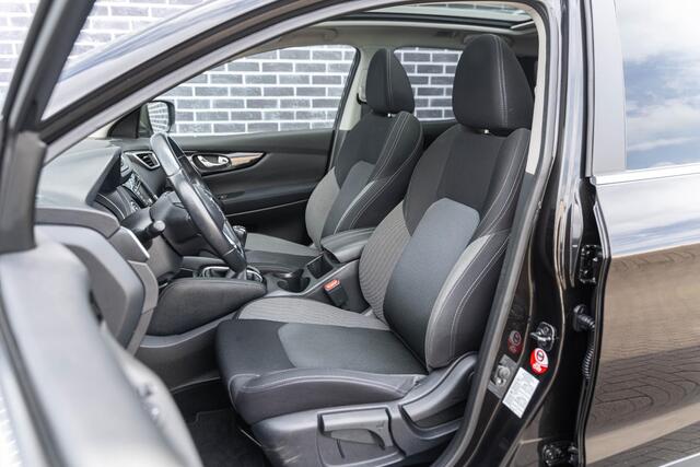 Nissan QASHQAI 1.3 DIG-T 140 N-Connecta | Panoramadak | 360 Graden Camera | Parkeersensoren | Navigatie | Lichtmetalen Velgen 18 inch | Cruise Control | Keyless Entry