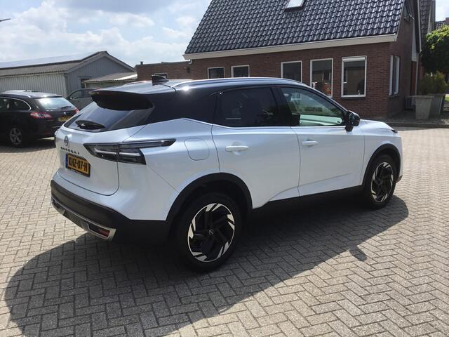 Nissan QASHQAI 1.3 MHEV 158 Xtronic Business Executive Design Pack Electr.A.Klep