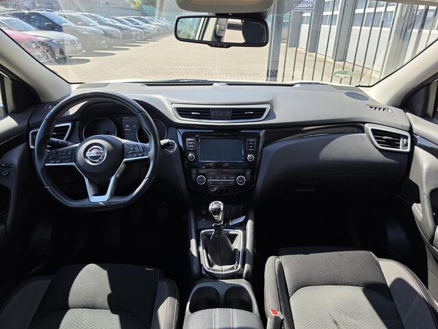Nissan QASHQAI 1.3 DIG-T N-Connecta | 360º Camera | Trekhaak | Panoramadak |