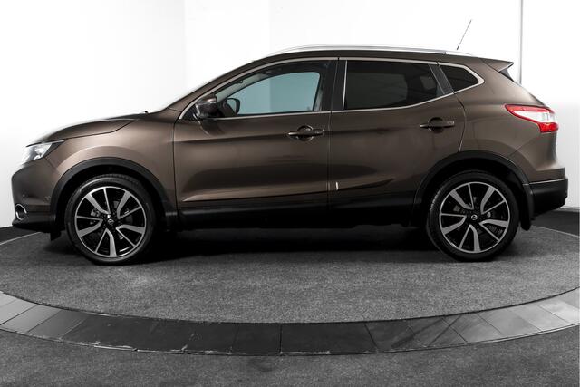 Nissan QASHQAI 1.2 116 PK Tekna - Automaat Orig. NL | Panodak | Cruise | Trekhaak | Stoel-+Voorruitverw. | PDC | 360 Camera | NAV | ECC | LM 19" |