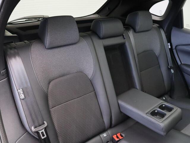 Nissan QASHQAI 1.3 MHEV Xtronic N-Connecta | Head-up | Elektrisch achterklep | stoel-stuur & stoelverwarming | 1800 kg trekgewicht | panoramadak |