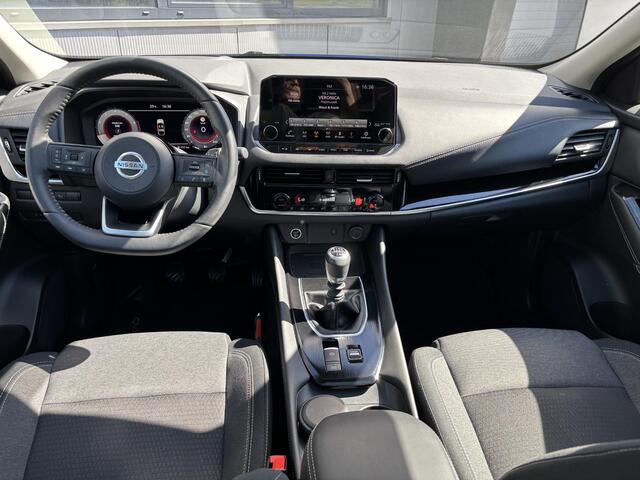 Nissan QASHQAI 1.3 MHEV Premiere Edition
