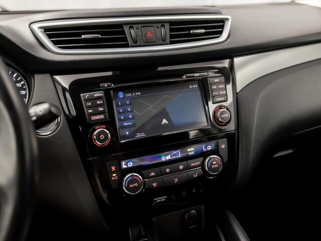 Nissan QASHQAI 1.2 N-Connecta (PANORAMADAK, NAVIGATIE, 360 CAMERA, GETINT GLAS, SPORTSTOELEN, STOELVERWARMING, CRUISE, LANE ASSIST, NIEUWSTAAT)