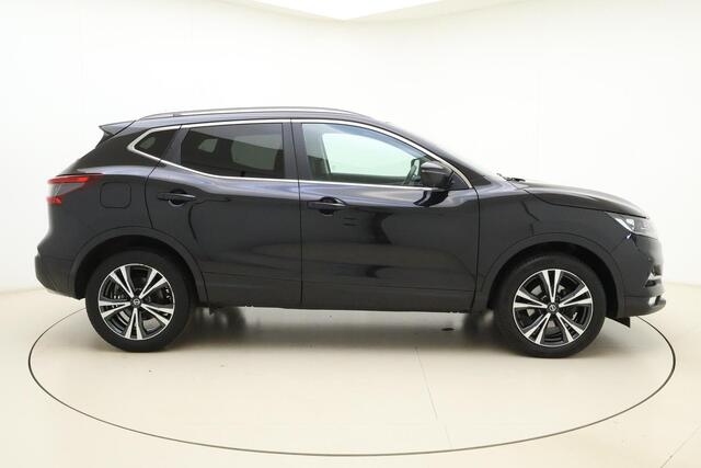 Nissan QASHQAI 1.3 DIG-T N-Connecta | Trekhaak | Panoramadak | Dakrails Camera | Climate control | Keyless | Navigatie | Extra getint glas