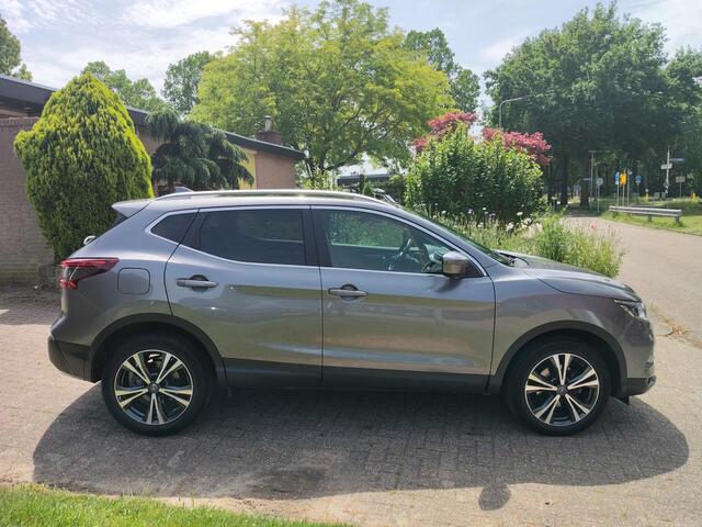 Nissan QASHQAI 1.2 DIG-T, Connecta Pano,Navi,Camera,Cruise