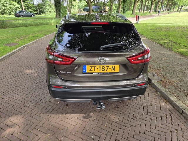 Nissan QASHQAI 1.3 DIG-T Tekna
