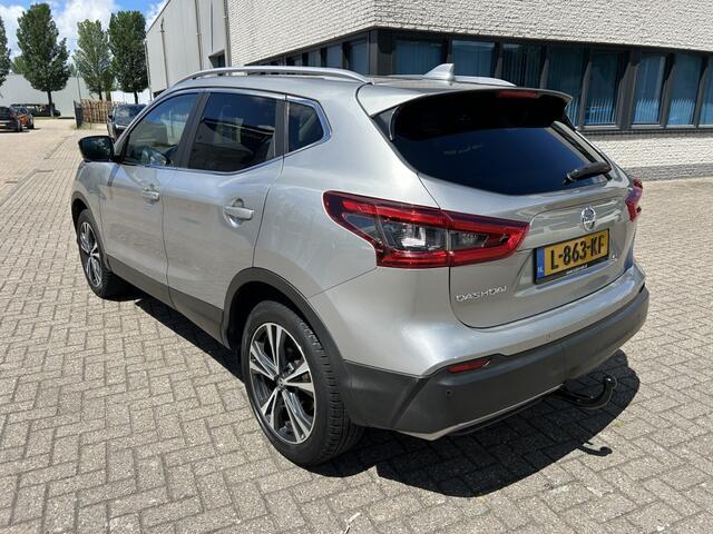 Nissan QASHQAI 1.2 N-Connecta PANO NAVI TREKHAAK CRUISE.