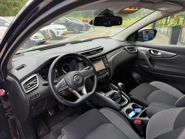 Nissan QASHQAI 1.2 N-Connecta *Panoramadak & Cruise Control*