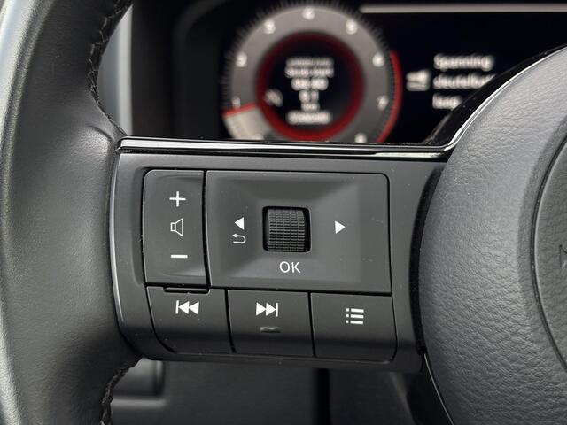 Nissan QASHQAI 1.3 MHEV N-Connecta / All-season banden / Trekhaak 1800kg geremd / Panorama dak / Apple Carplay/Android Auto / Navigatie / Airco /