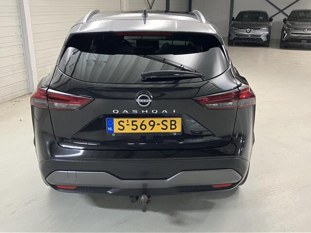 Nissan QASHQAI 1.3 MHEV Xtronic Tekna Plus / Trekhaak 1800Kg Trekgewicht / Panoramadak / BOSE Audio / Lederen Bekleding / Elektr. Stoel / Stoel & Stuur Wiel Verwarming / Camera /