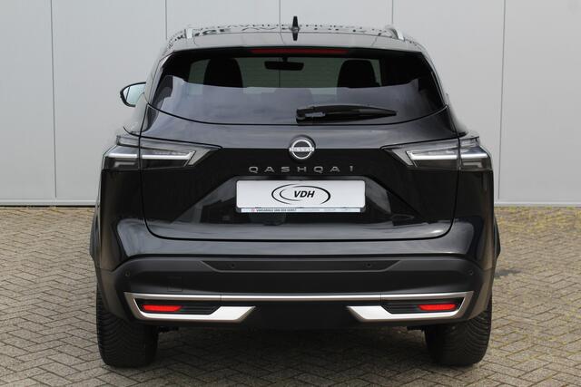 Nissan QASHQAI 1.3-158pk MHEV Xtronic N-Connecta AUTOMAAT ! Trekgewicht 1.800kg ! Navigatie, Cruise Cntrl, Autm. airco dual, Camera 360gr., Stoel- en stuurwielverw., Dodehoek assist, LED verl. etc.