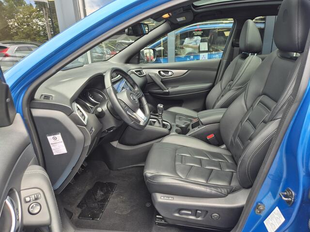 Nissan QASHQAI 1.3 DIG-T Tekna + | Panoramadak | Leder | Trekhaak | Allseason banden |