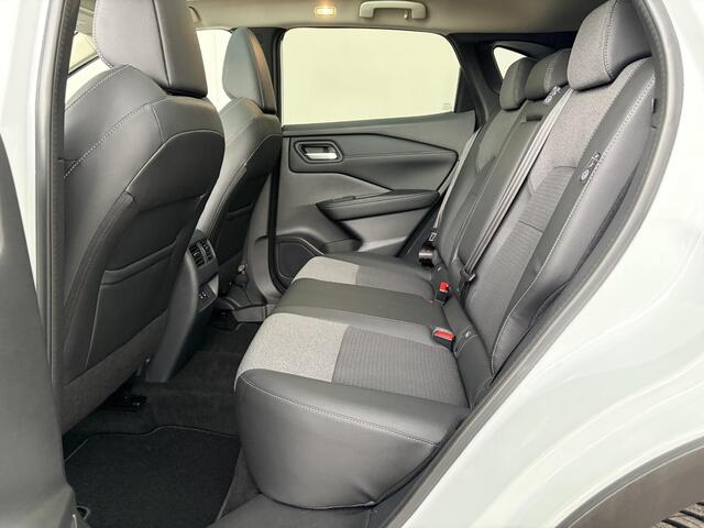 Nissan QASHQAI 1.3 MHEV Xtronic N-Connecta / Fabrieksgarantie tot 03-2028 / All season banden / Panoramadak / 1800kg Trekgewicht / Stoel & Stuurverwarming / Cold Pack & Pack Easy / Head Up Display / Rondomzicht camera / Adaptief cruise control / Draadloze telefoon lader