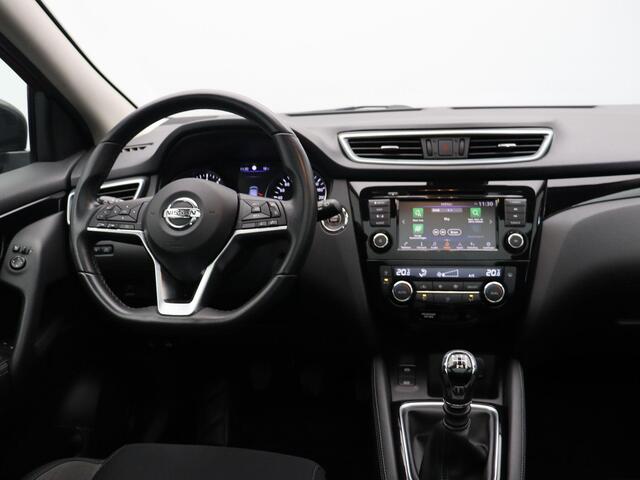 Nissan QASHQAI 140pk DIG-T Design Edition | Panoramadak | Rondomzicht Camera | Trekhaak | Volledig Abd Onderhouden |
