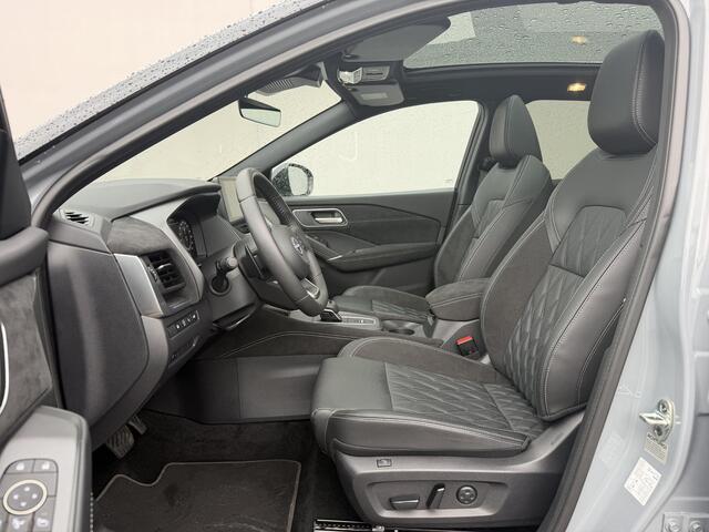 Nissan QASHQAI 1.3 MHEV Xtronic Tekna Plus / Panoramadak / Fabrieksgarantie tot 10-2028 / HUD / BOSE / ACC / Luxe Lederen Bekleding / StoelMassage / Stoel & Stuurwiel Verwarming / Elektr. Stoelen / Elektr. Achterklep / Memory Stoelen / All Season Banden /