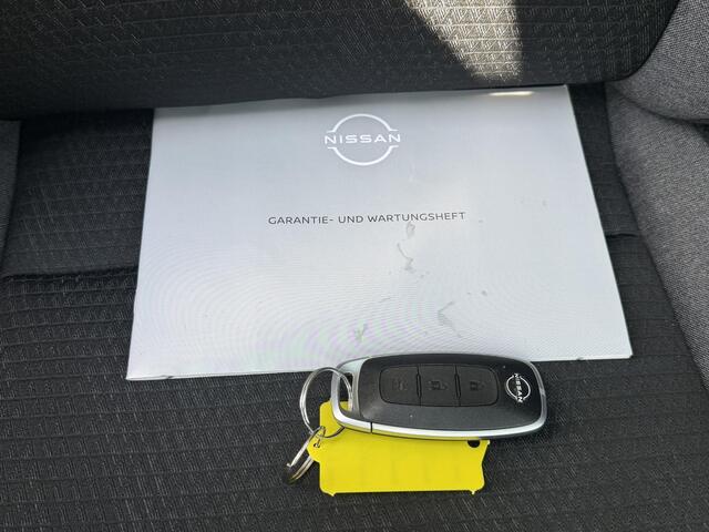 Nissan QASHQAI 1.3 MHEV Xtronic N-Connecta / Fabrieksgarantie tot 03-2028 / Panoramadak / ACC Cruise / 360° Camera / Cold Pack / Head-up display / Elek. Klep / DAB / All Season / Keyless /