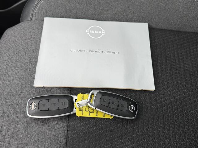Nissan QASHQAI 1.3 MHEV Xtronic N-Connecta / Panoramadak / 1800kg Trekgewicht / Cold Pack / Dodehoek Detectie / Adaptieve Cruise / Head up display / 360 Camera / Stoel & Stuurwiel Verwarming /
