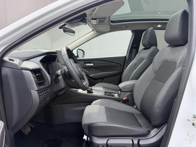 Nissan QASHQAI 1.3 MHEV Xtronic N-Connecta / Panoramadak / 1800kg Trekgewicht / Cold Pack / Dodehoek Detectie / Adaptieve Cruise / Head up display / 360 Camera / Stoel & Stuurwiel Verwarming /