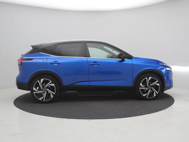 Nissan QASHQAI 1.3 MHEV Xtronic Tekna Plus / Panoramadak / All Seasonbanden / Lederen bekleding / 1ste Eigenaar / NL Auto / Trekhaak / 1800KG Trekgewicht / Bestuurdersstoel Elektrisch met geheugenfunctie / Massage functie / Adaptieve cruise control / Historie aanwezig /
