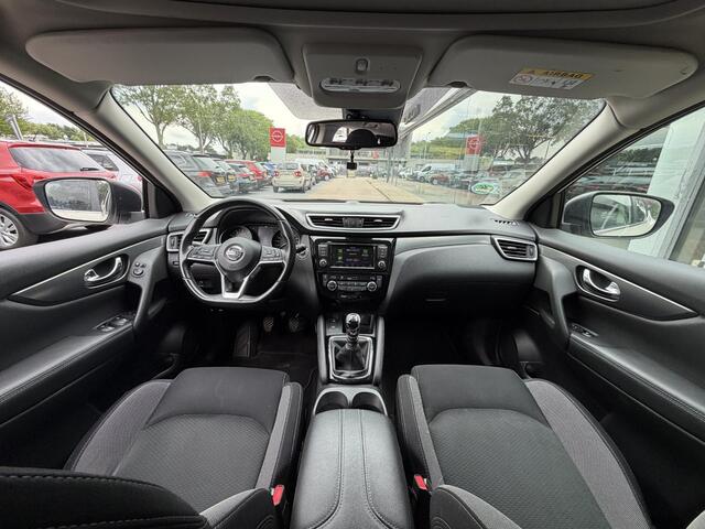 Nissan QASHQAI 1.3 DIG-T N-Connecta 140PK | Panoramadak | 360 graden camera | Cruise Control | Navigatie | Carplay