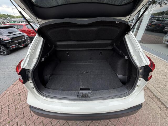 Nissan QASHQAI 1.3 DIG-T N-Connecta 140PK | Panoramadak | 360 graden camera | Cruise Control | Navigatie | Carplay