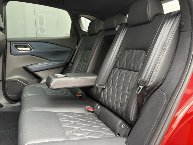 Nissan QASHQAI 1.3 MHEV Tekna Plus / Apple Carplay/Android Auto / Airco / Cruise Control / Panoramadak / Voorstoelen verwarmd / Navigatie /