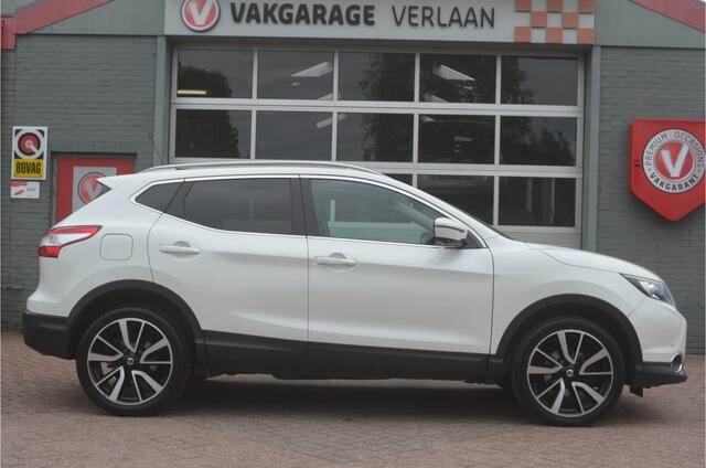 Nissan QASHQAI 1.6 Tekna trekhaak 12 mnd. gar.