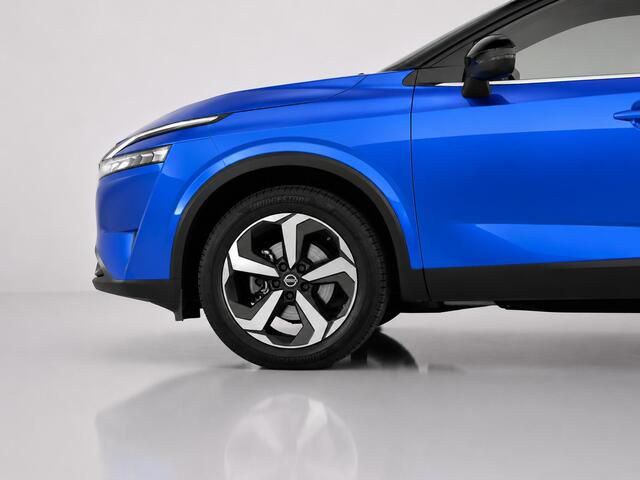 Nissan QASHQAI 1.3 MHEV Premiere Edition