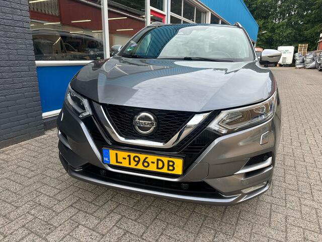 Nissan QASHQAI 1.3 DIG-T Tekna+ Automaat Trekhaak Panoramadak RIJKLAAR