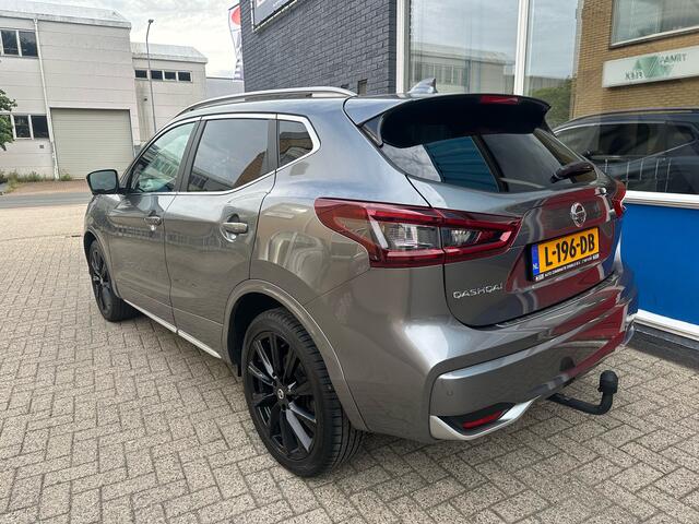 Nissan QASHQAI 1.3 DIG-T Tekna+ Automaat Trekhaak Panoramadak RIJKLAAR