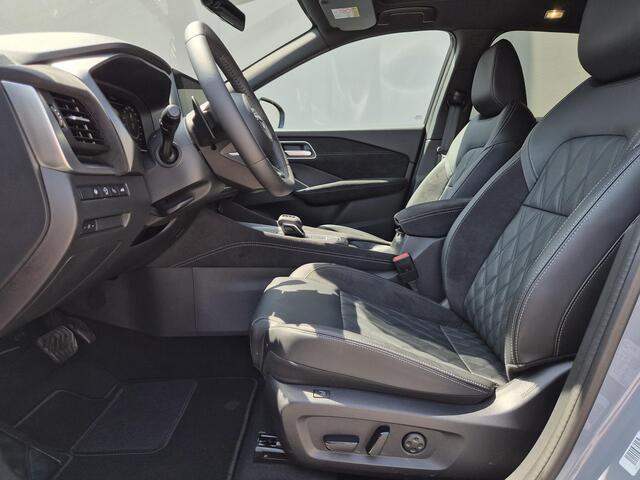 Nissan QASHQAI 1.3 MHEV Xtronic Tekna Plus / Fabrieksgarantie tot 10-2028 / All season banden / Head Up Display / Panoramadak / Stuur- Stoel & Voorruit verwarming / Trekgewicht 1800 kg / Bose Audio Systeem / Elektrische achterklep /