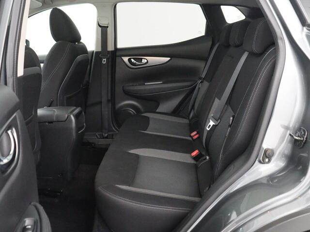 Nissan QASHQAI 1.3 DIG-T N-Connecta | Trekhaak | Panoramadak | 360 Camera | Keyless | Parkeerhulp | Navigatie | Cruise control | Climate control | Bluetooth | DAB