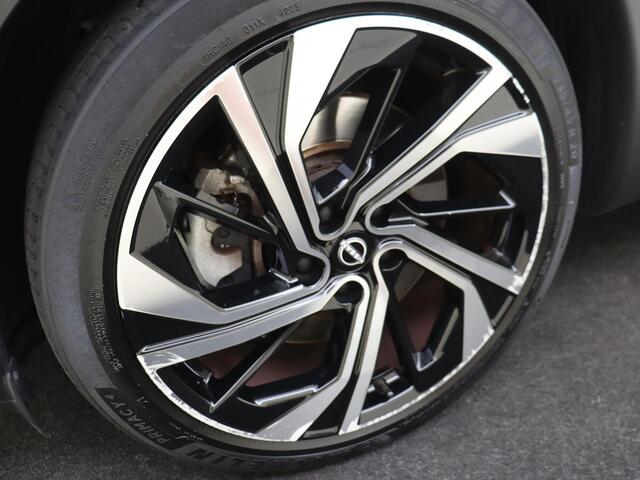 Nissan QASHQAI 1.5 e-Power Tekna Plus | Head-Up Display | BOSE Audio | Panoramadak | Stoel,- Stuur en Voorruitverwarming | 20'' Inch Velgen