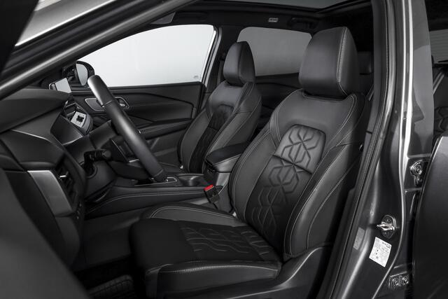Nissan QASHQAI 1.3 MHEV Xtronic 158 PK Tekna | Pano | Memory | Matrix LED | Winterpakket | Dig. Cockpit | Adapt. Cruise | 360 Camera | NAV+App. Connect | ECC | Elek Klep | LM 19" | 6527
