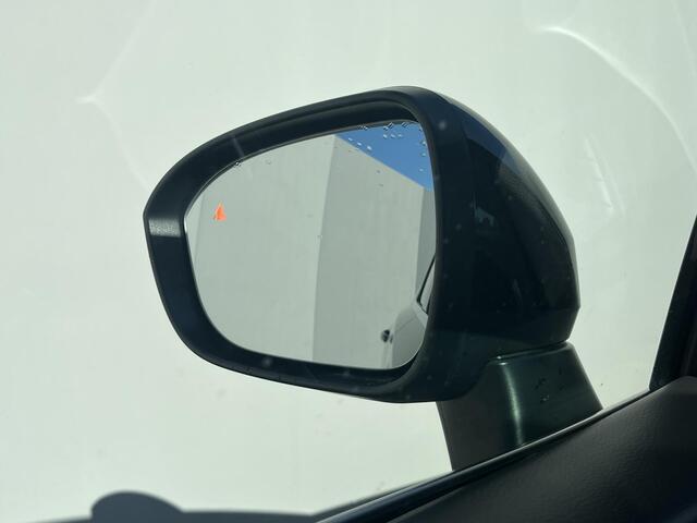 Nissan QASHQAI 1.3 MHEV Xtronic Premiere Edition / Trekhaak (1.800KG) / Cruise Control / Airco / Panoramadak / Apple Carplay&Android Auto / Dodehoek Detectie / 360 Camera / Keyless / LED-Verlichting /