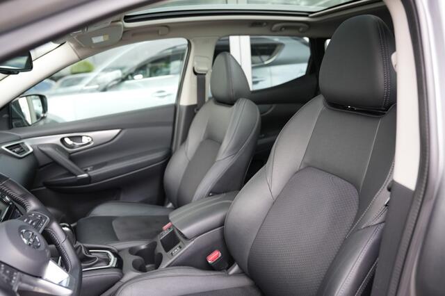Nissan QASHQAI 1.3 DIG-T TEKNA,Pano,Camera,Trekhaak