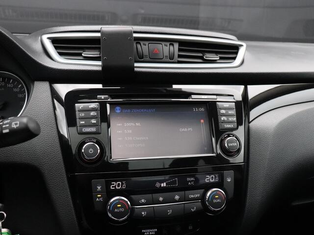 Nissan QASHQAI 1.2 Acenta | AUT. | PANO | TREKHAAK | CAMERA | STOELVERW. | CRUISE | NAVI |