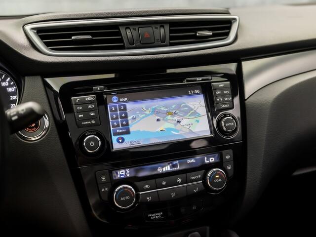 Nissan QASHQAI 1.2 Tekna + (PANORAMADAK, NAVIGATIE, 360 CAMERA, LEDER, BOSE AUDIO, ELEK SPORTSTOELEN, KEYLESS, STOELVERWARMING, GETINT GLAS, NIEUWE APK, NIEUWSTAAT)