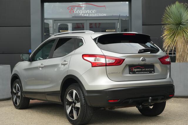 Nissan QASHQAI 1.6 N-Connecta 164pk Panoramadak/Trekhaak/360Camera
