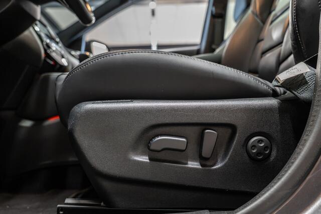 Nissan QASHQAI 1.3 DIG-T Tekna + Leder | Pano | Elektrische Stoelen