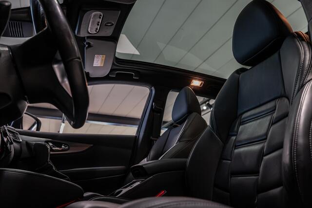 Nissan QASHQAI 1.3 DIG-T Tekna + Leder | Pano | Elektrische Stoelen