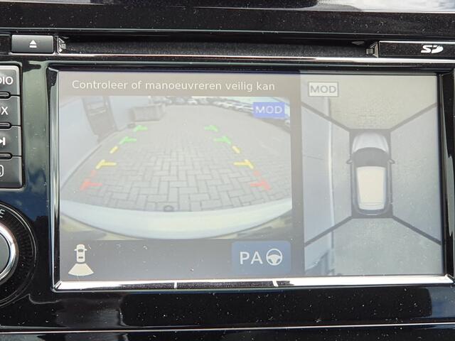Nissan QASHQAI 1.6 DIG-T 163 Pk Tekna Navigatie, Panoramadak, Leder, Cimate Control, Cruise Control, Trekhaak, 19"Lm