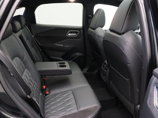 Nissan QASHQAI 158pk MHEV Xtronic Tekna Plus | Panorma dak | Lederen bekleding | BOSE audio | Rondomzicht camera | Sfeerverlichting | Pilot Assist | 1800KG trekgewicht! |
